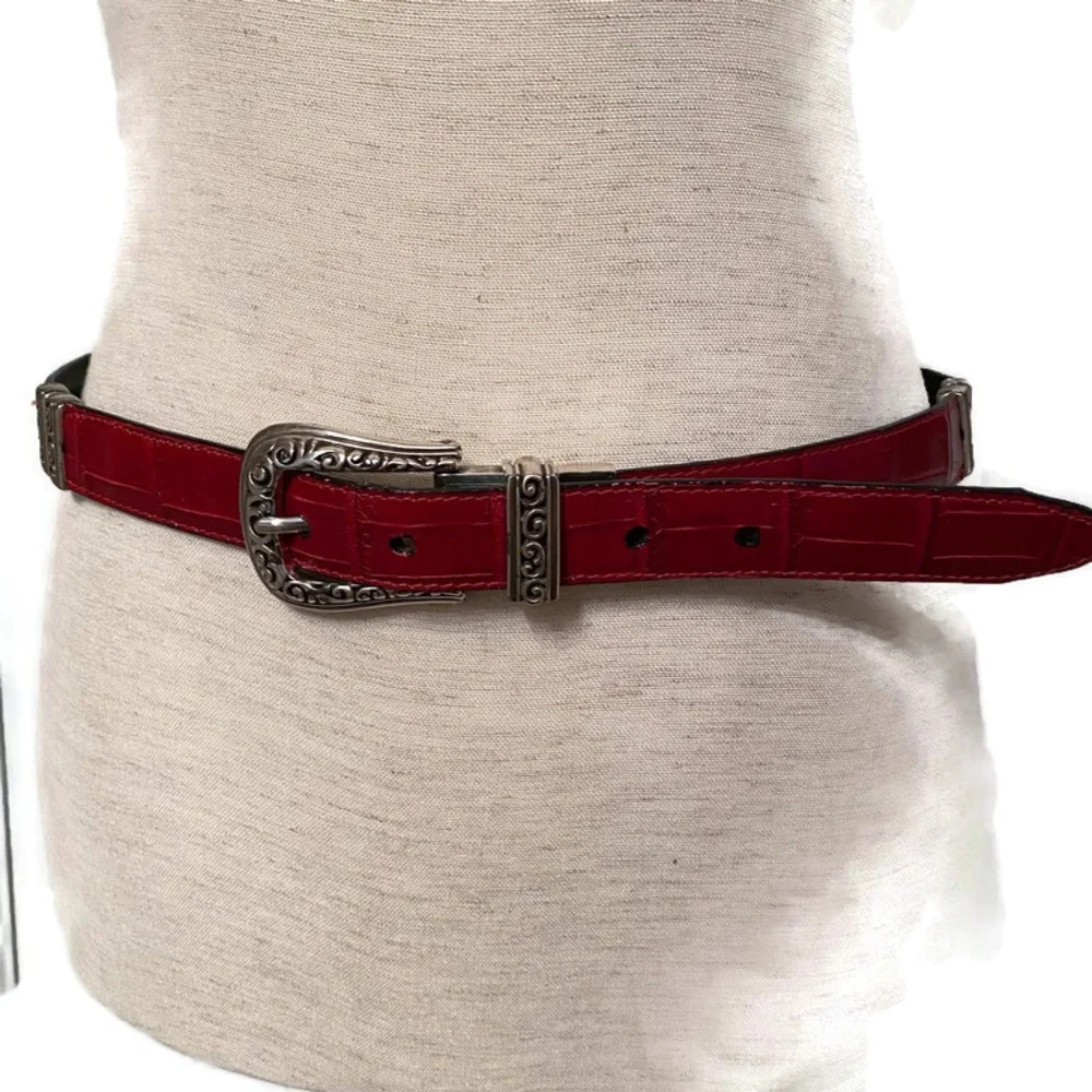 BRIGHTON BELT BLACK RED LEATHER REVERSIBLE SILVER TONE HARDWARE size 32